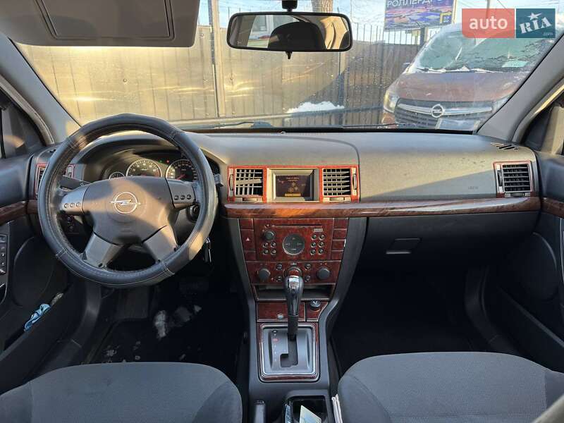 Седан Opel Vectra 2004 в Киеве фото 13 Седан Opel Vectra 2004 в Киеве