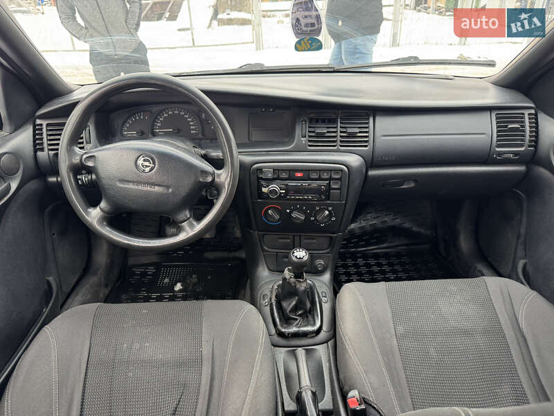 Седан Opel Vectra 1998 в Вінниці