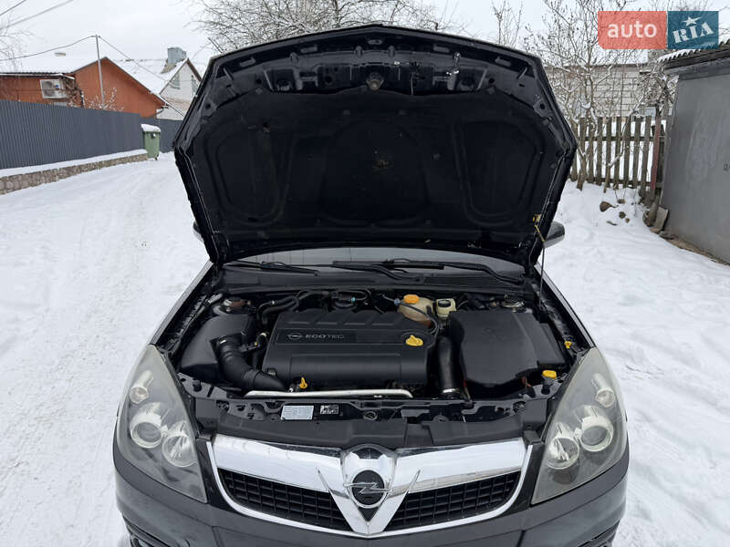 Седан Opel Vectra 2006 в Умані