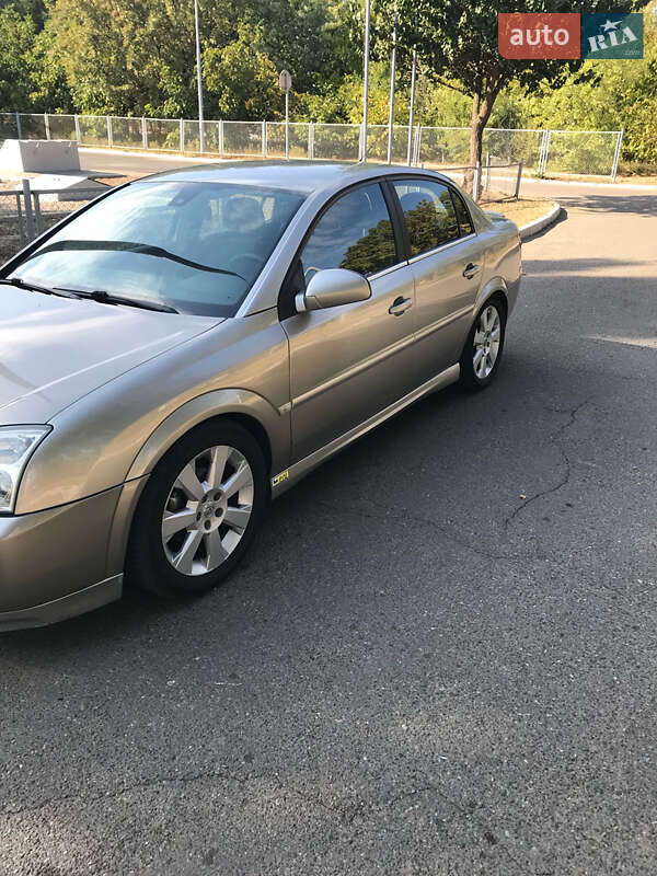 Седан Opel Vectra 2004 в Миколаєві фото Седан Opel Vectra 2004 в Миколаєві