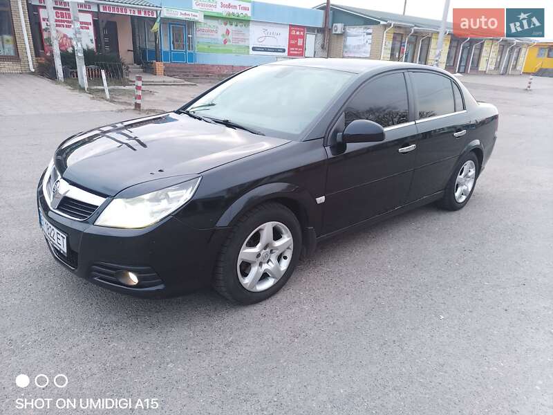Седан Opel Vectra 2006 в Кременчуге