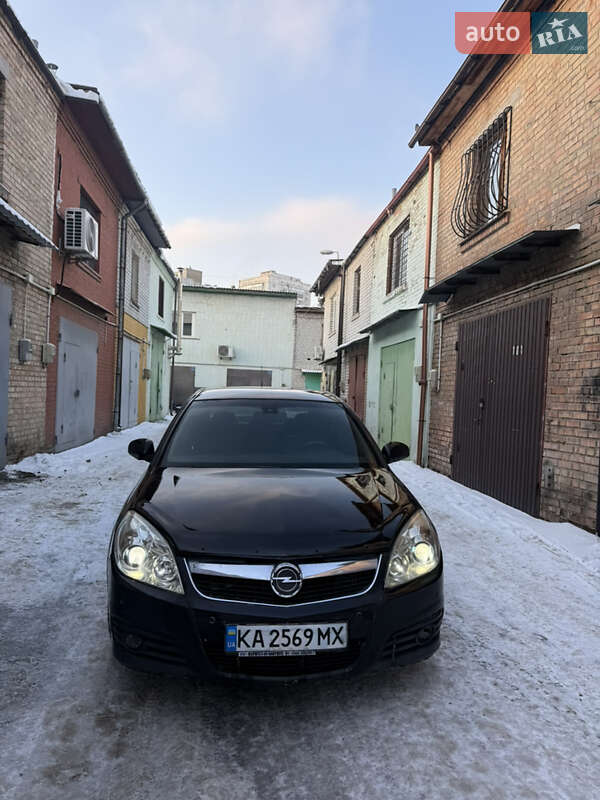 Седан Opel Vectra 2007 в Киеве