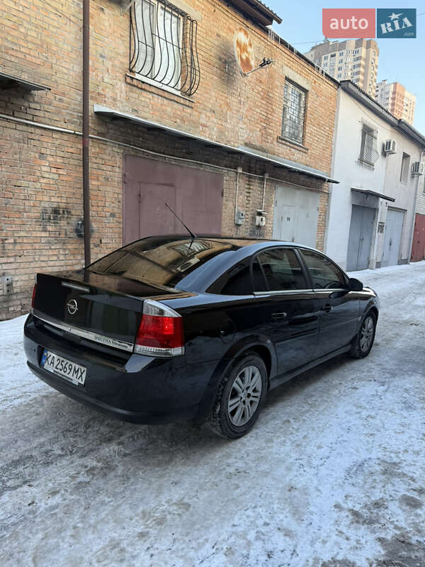 Седан Opel Vectra 2007 в Киеве