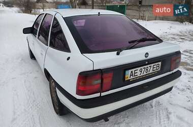 Ліфтбек Opel Vectra 1993 в Новомосковську