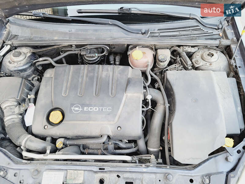 Седан Opel Vectra 2006 в Софиевской Борщаговке