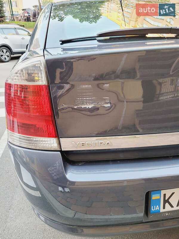 Седан Opel Vectra 2006 в Софиевской Борщаговке