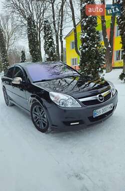 Ліфтбек Opel Vectra 2004 в Новій Ушиці