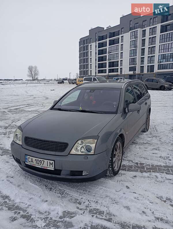 Универсал Opel Vectra 2003 в Черкассах