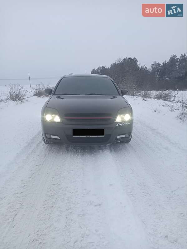 Лифтбек Opel Vectra 2003 в Львове