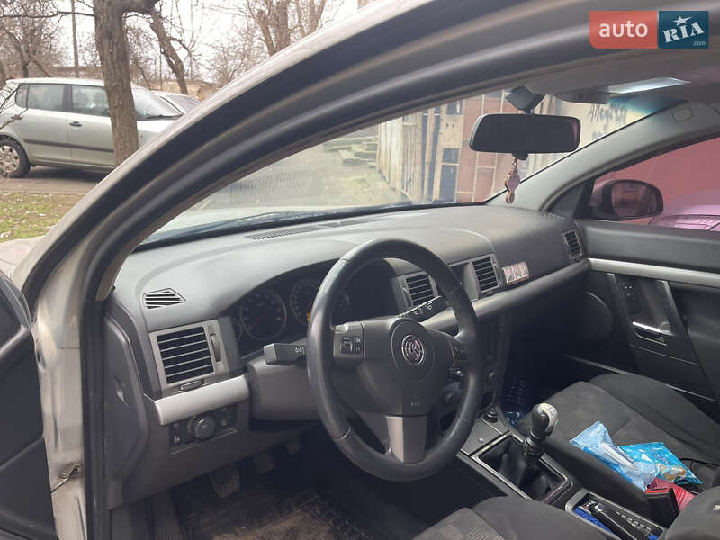 Седан Opel Vectra 2005 в Николаеве фото 5 Седан Opel Vectra 2005 в Николаеве