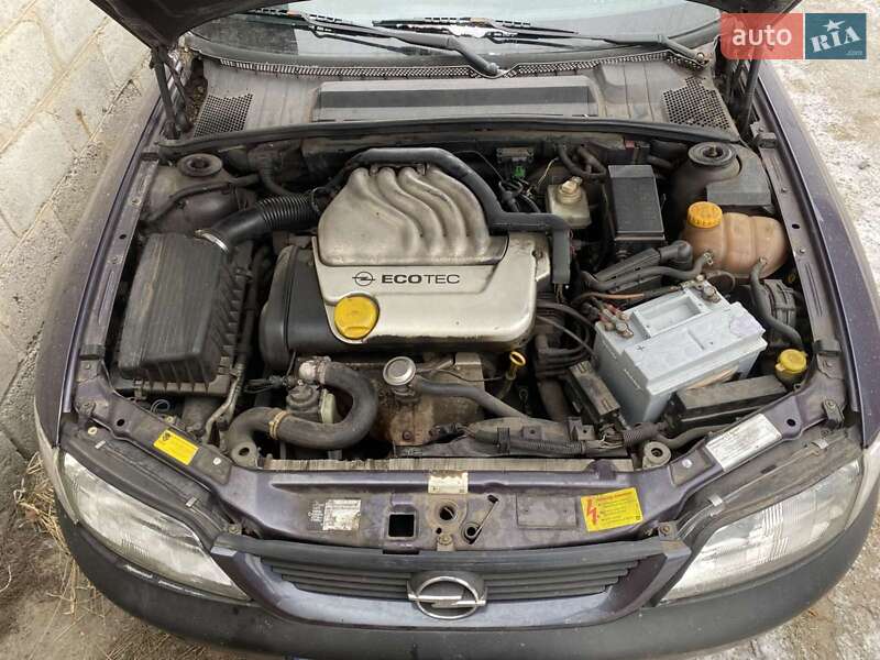 Седан Opel Vectra 1997 в Кременчуге фото 10 Седан Opel Vectra 1997 в Кременчуге