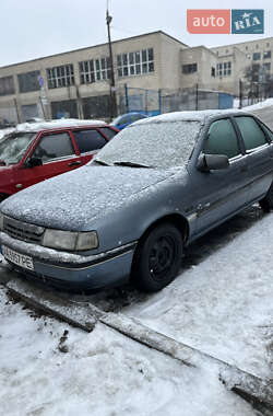 Седан Opel Vectra 1989 в Киеве