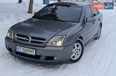 Седан Opel Vectra 2005 в Нетешине
