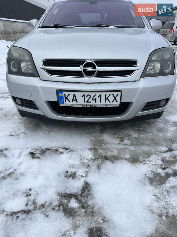 Лифтбек Opel Vectra 2003 в Киеве