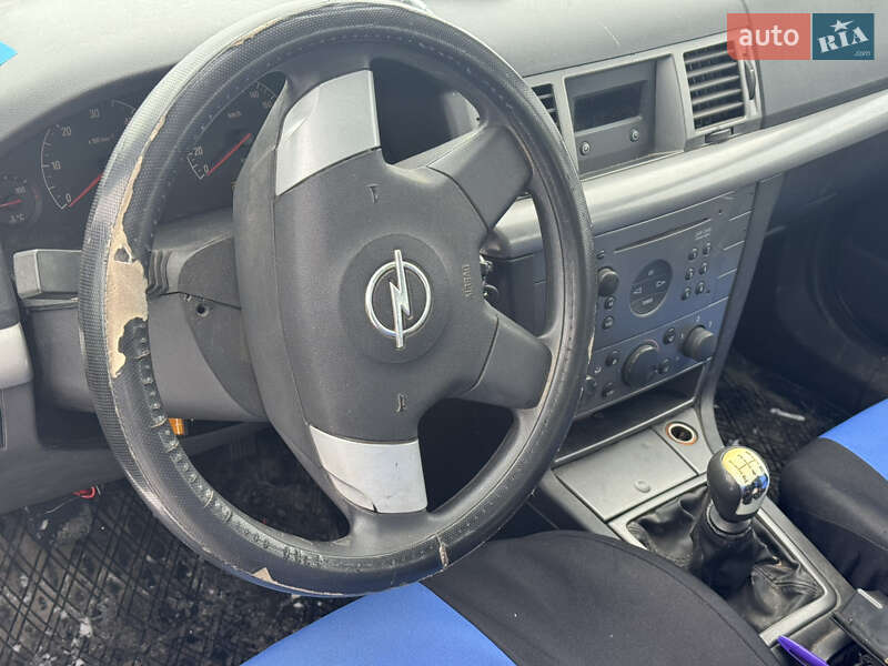 Универсал Opel Vectra 2004 в Кагарлыке фото 12 Универсал Opel Vectra 2004 в Кагарлыке