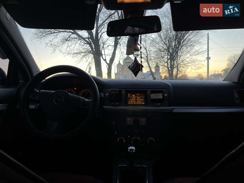Седан Opel Vectra 2007 в Тернополе
