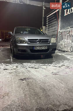 Лифтбек Opel Vectra 2003 в Львове