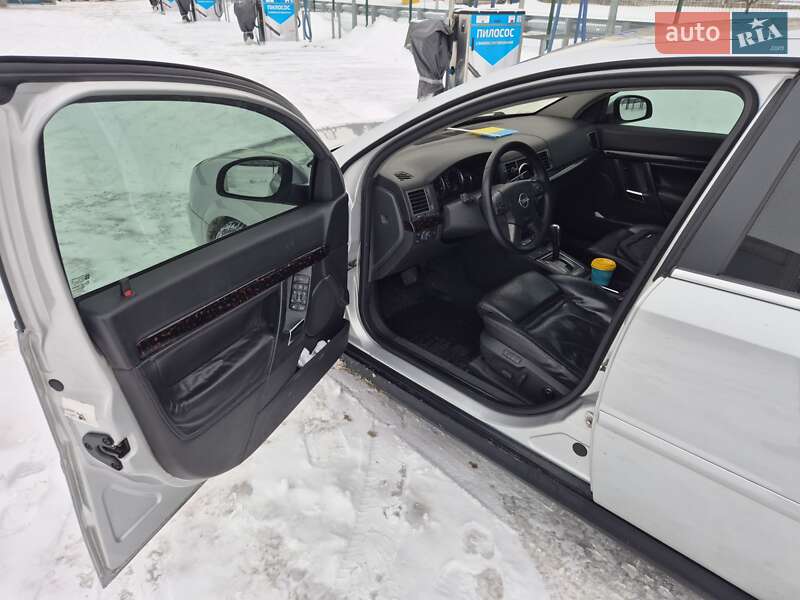 Седан Opel Vectra 2006 в Киеве