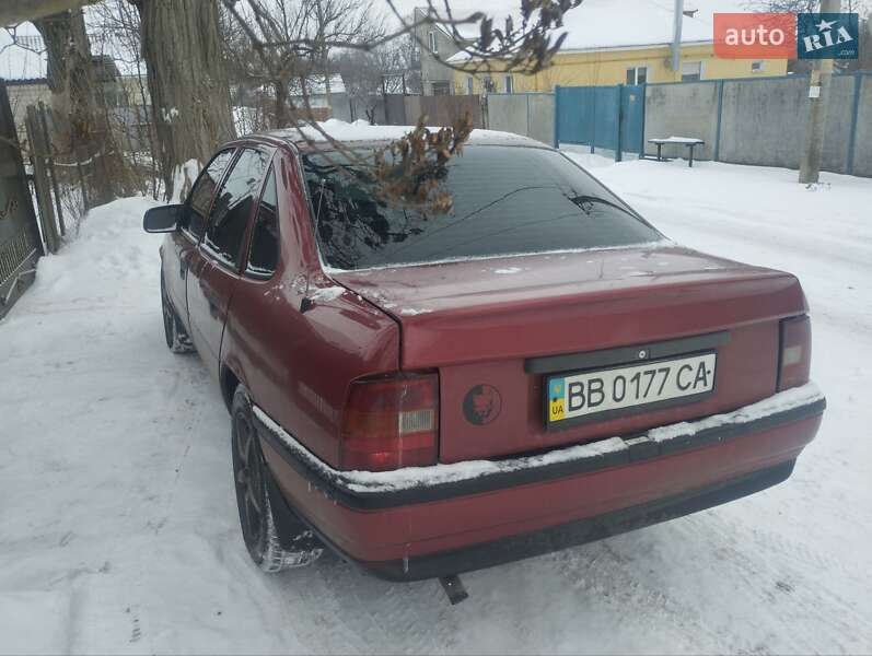 Седан Opel Vectra 1992 в Смеле