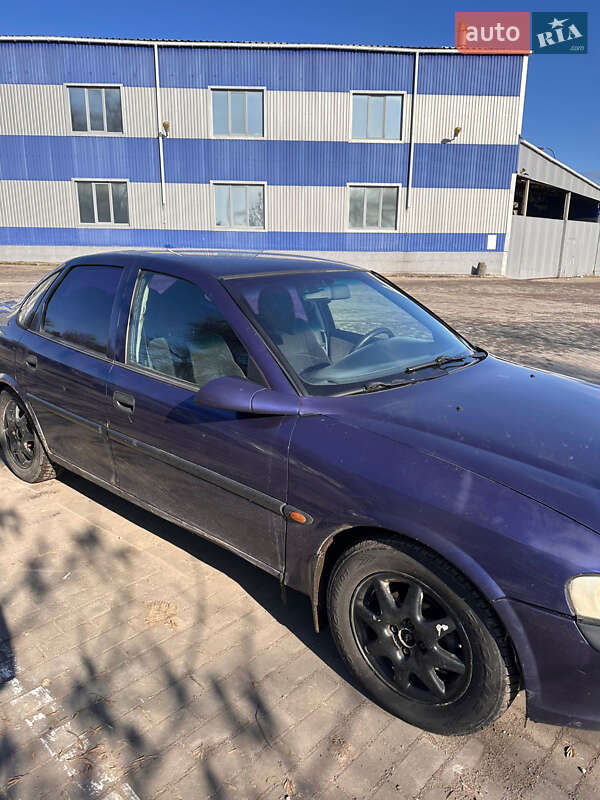 Седан Opel Vectra 1996 в Апостолово