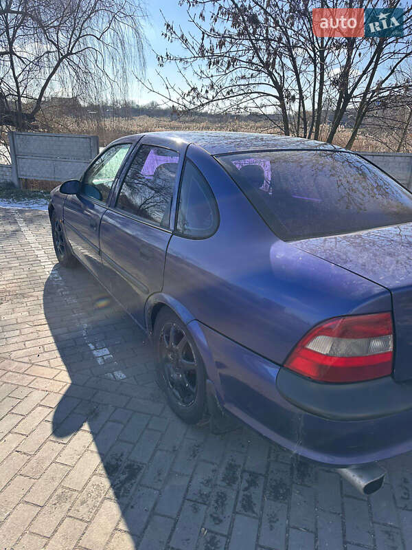 Седан Opel Vectra 1996 в Апостолово