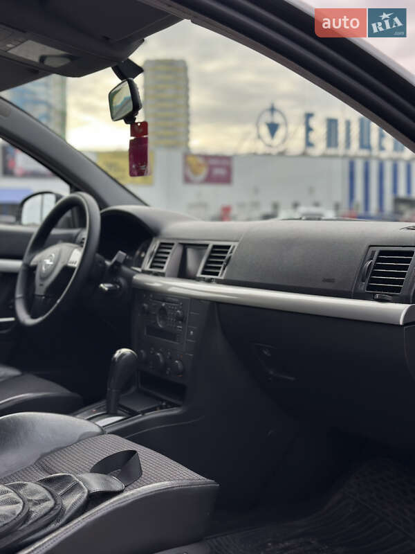 Лифтбек Opel Vectra 2002 в Одессе фото 13 Лифтбек Opel Vectra 2002 в Одессе