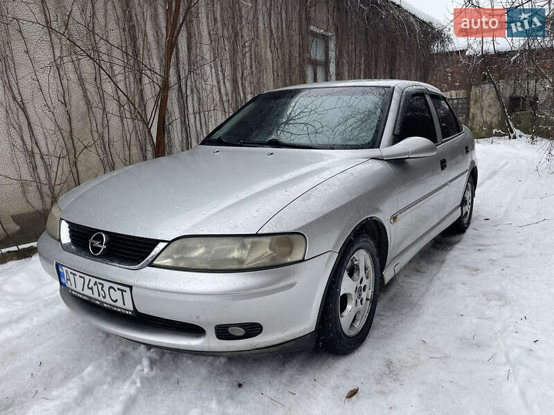 Седан Opel Vectra 1999 в Новой Ушице