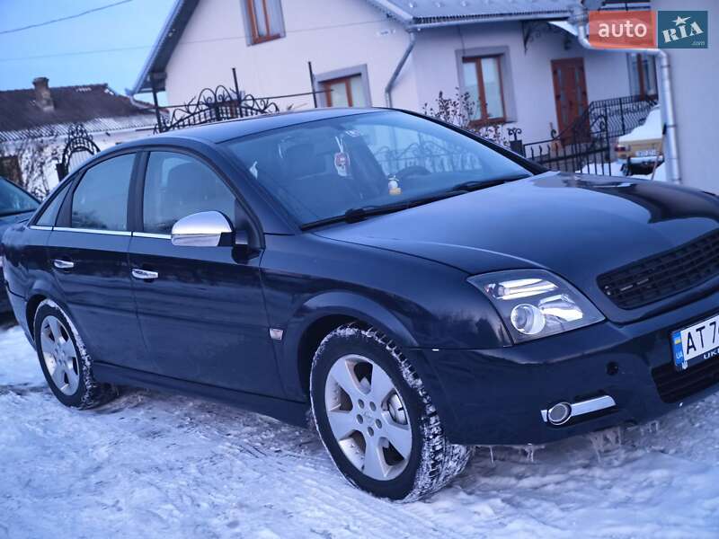 Лифтбек Opel Vectra 2004 в Коломые фото Лифтбек Opel Vectra 2004 в Коломые