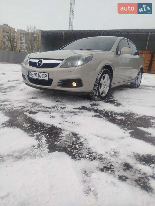 Седан Opel Vectra 2008 в Николаеве