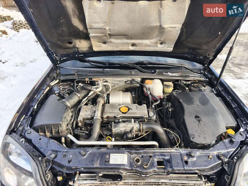 Лифтбек Opel Vectra 2004 в Коломые фото 10 Лифтбек Opel Vectra 2004 в Коломые