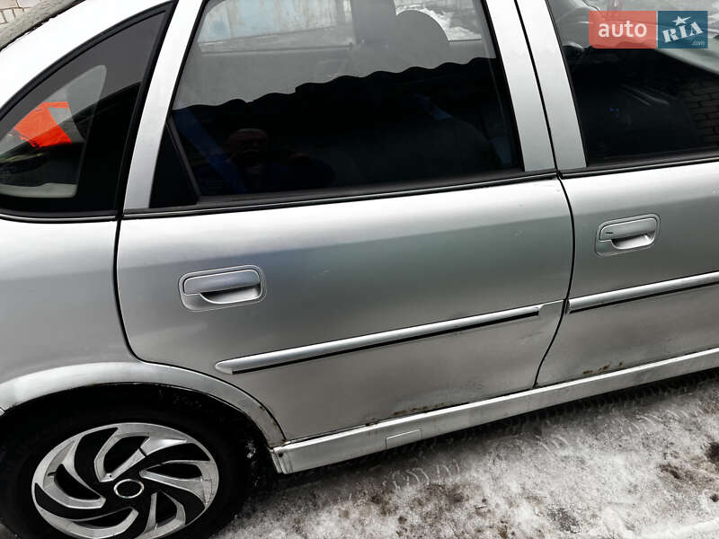 Седан Opel Vectra 2000 в Переяславе фото 4 Седан Opel Vectra 2000 в Переяславе