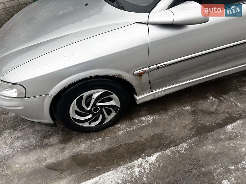 Седан Opel Vectra 2000 в Переяславе фото 11 Седан Opel Vectra 2000 в Переяславе