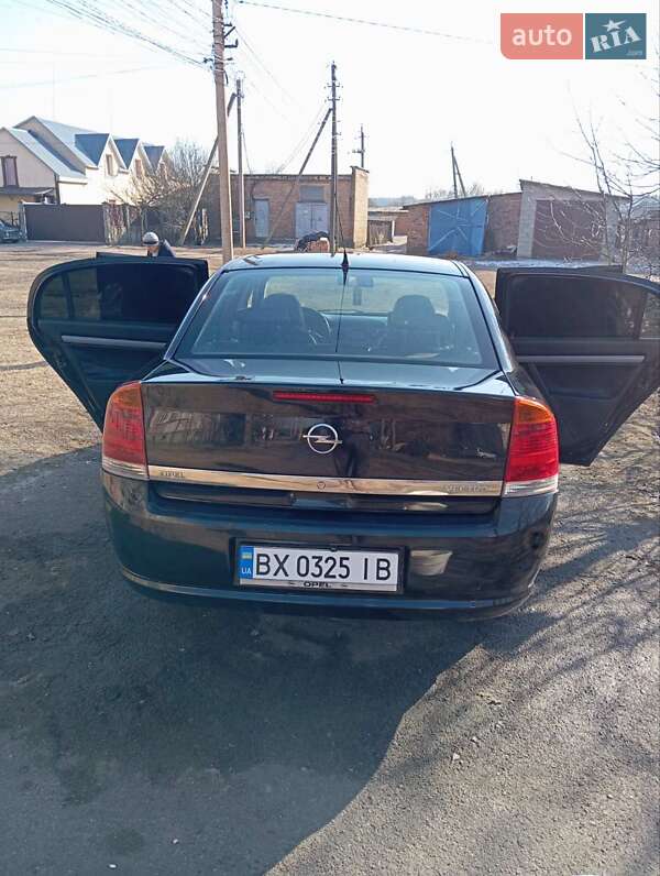Седан Opel Vectra 2006 в Остроге