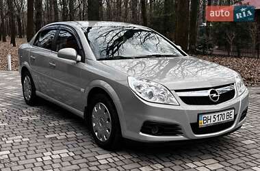 Седан Opel Vectra 2007 в Днепре