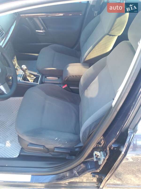 Седан Opel Vectra 2004 в Бердичеві