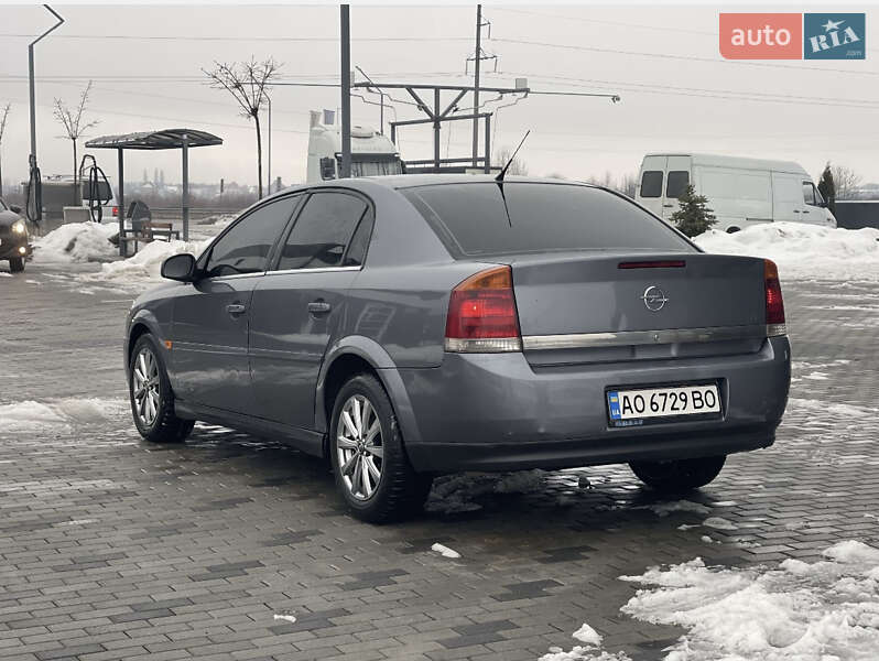 Седан Opel Vectra 2002 в Калинівці