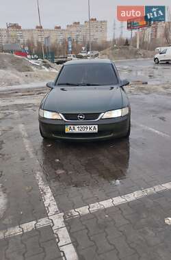 Седан Opel Vectra 1998 в Києві