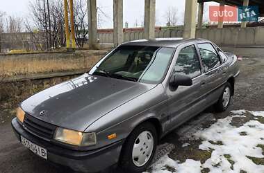 Седан Opel Vectra 1989 в Надворной