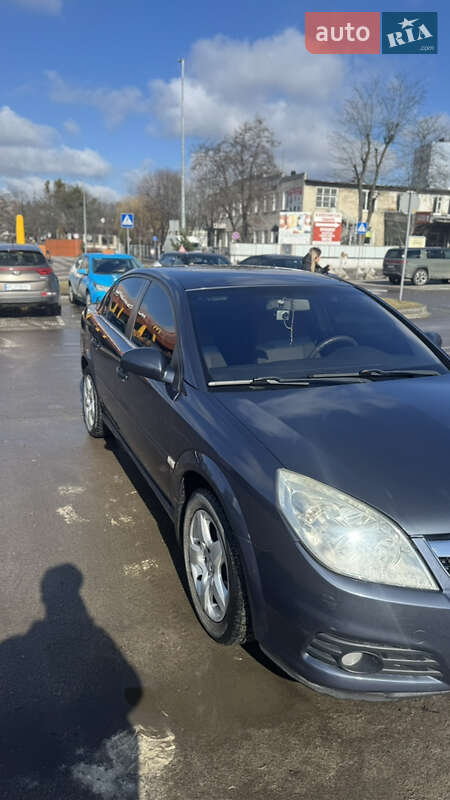 Седан Opel Vectra 2007 в Львове
