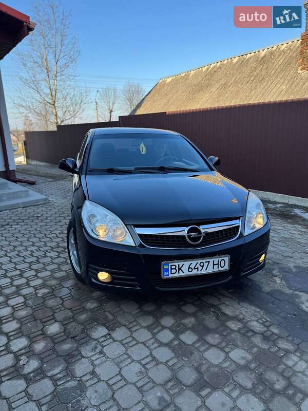 Седан Opel Vectra 2006 в Дубно