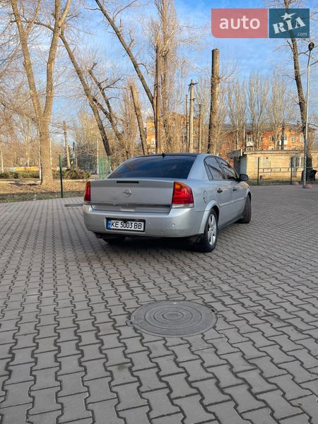 Седан Opel Vectra 2002 в Кривом Роге