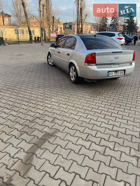Седан Opel Vectra 2002 в Кривом Роге