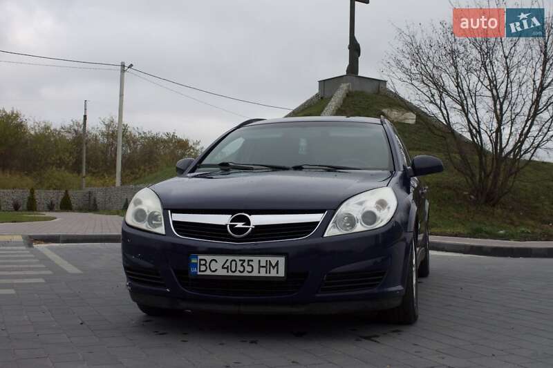 Универсал Opel Vectra 2008 в Мостиске