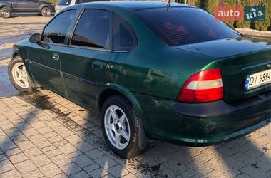 Седан Opel Vectra 1997 в Надворной