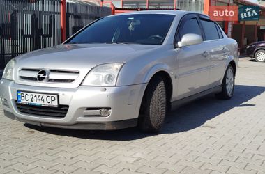 Седан Opel Vectra 2004 в Львові
