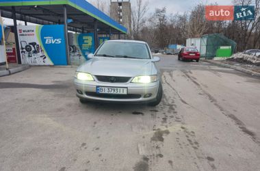 Ліфтбек Opel Vectra 2000 в Кременчуці