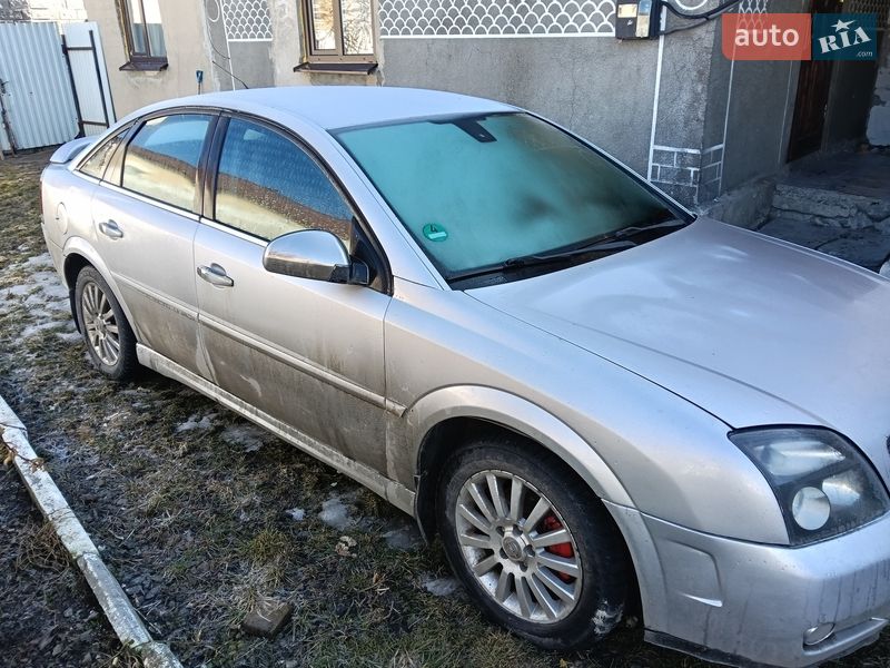 Ліфтбек Opel Vectra 2004 в Шепетівці