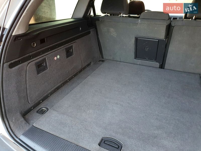 Универсал Opel Vectra 2004 в Стрые