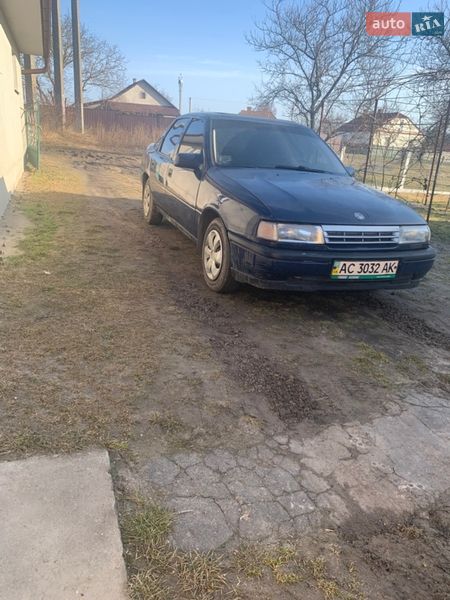 Седан Opel Vectra 1990 в Ковеле