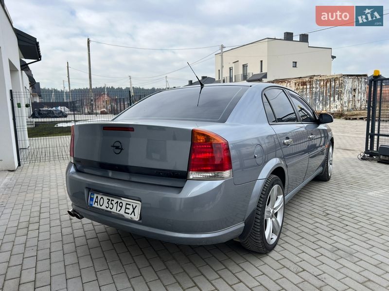 Седан Opel Vectra 2006 в Львове